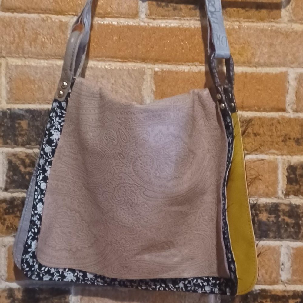 NWOT Ebarrito Mixed Media Boho Flap Front Bag